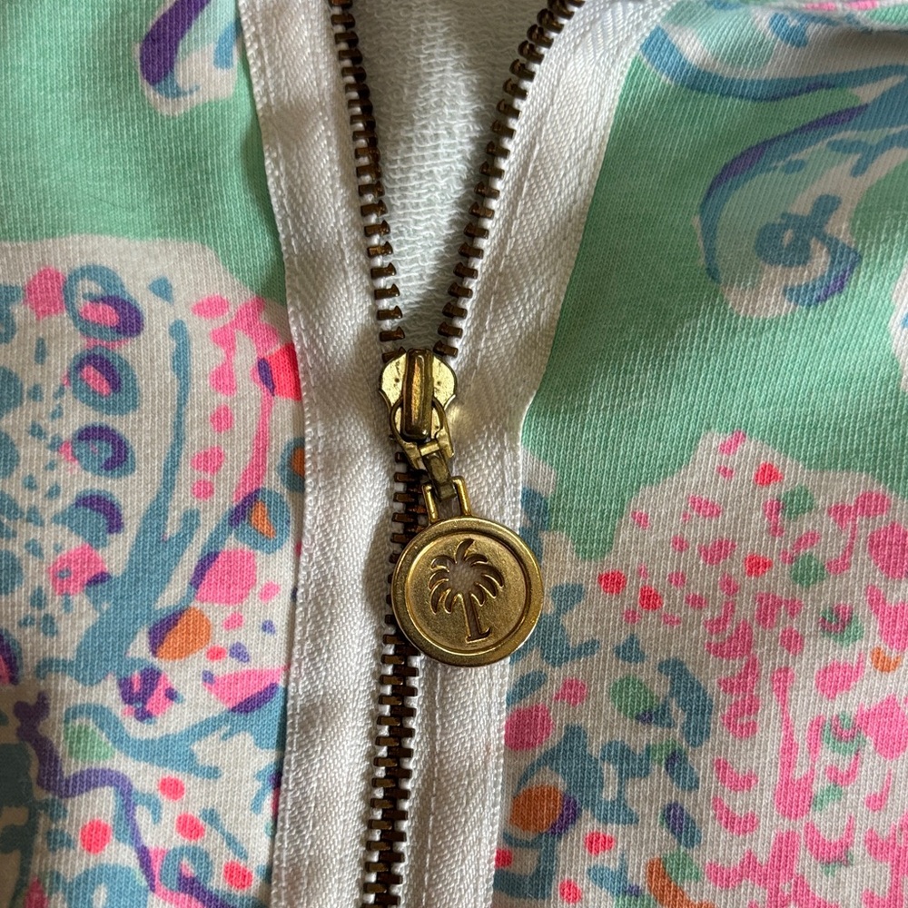 Lilly Pulitzer Women's popover (2) - Picture 5 of 10